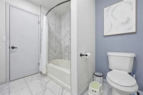 2325 Lauderdale Court Orlando FL 32805