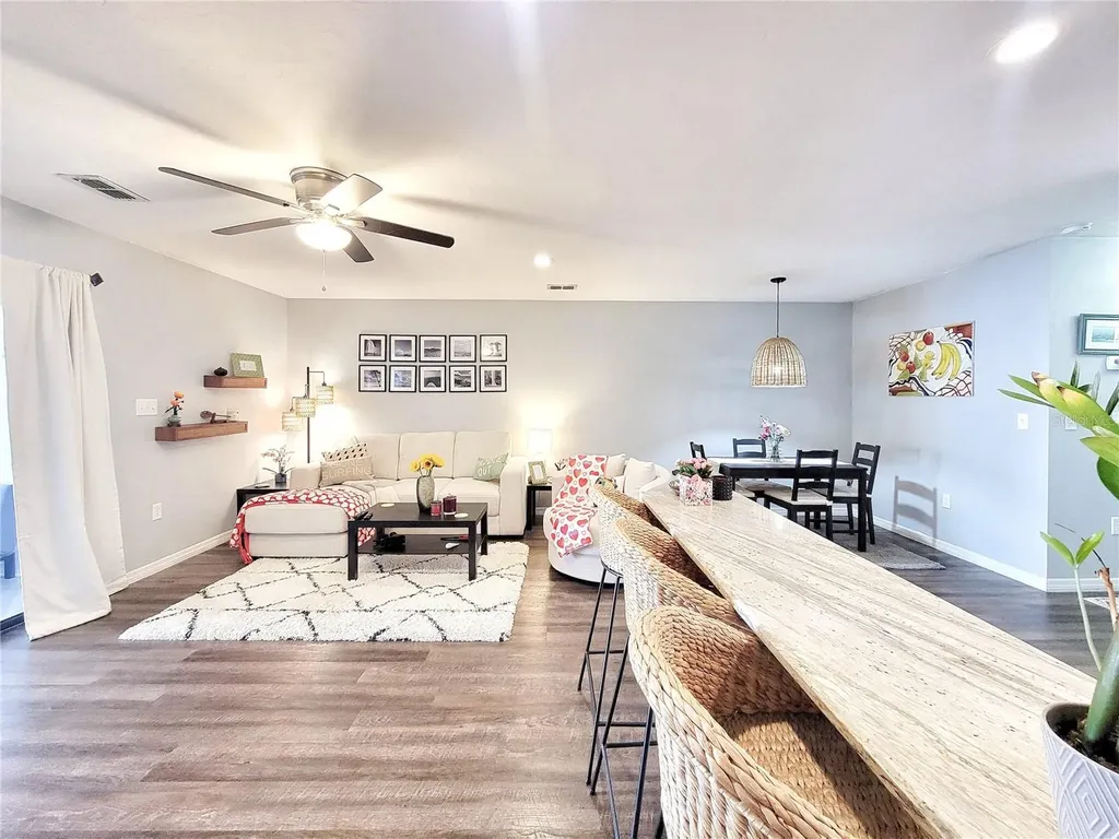 2830 SW 14th Drive Gainesville FL 32608