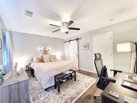 2830 SW 14th Drive Gainesville FL 32608