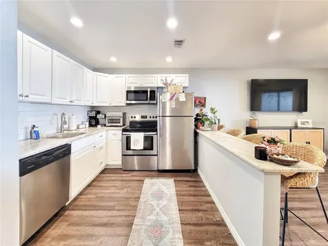 2830 SW 14th Drive Gainesville FL 32608