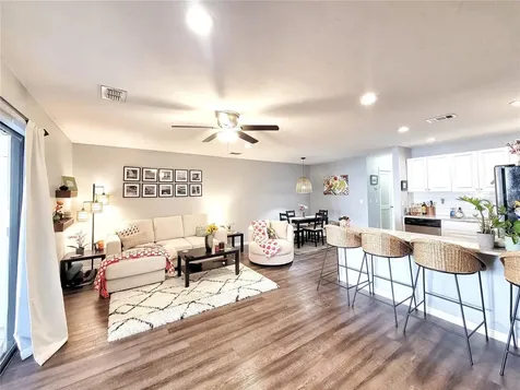 2830 SW 14th Drive Gainesville FL 32608