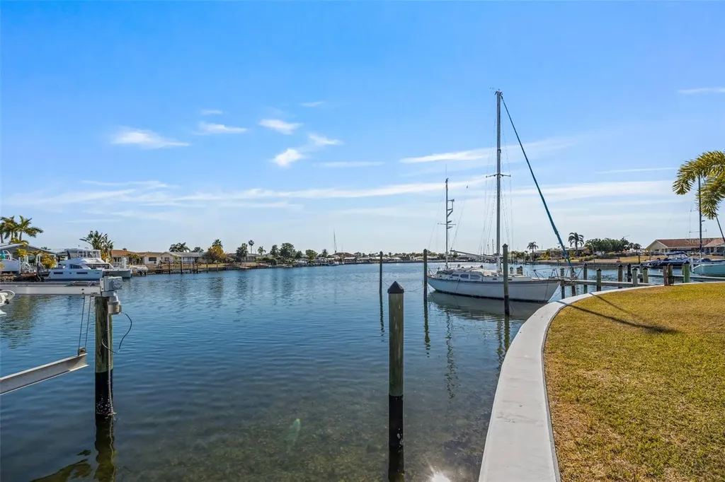 1008 Apollo Beach Boulevard Apollo Beach FL 33572