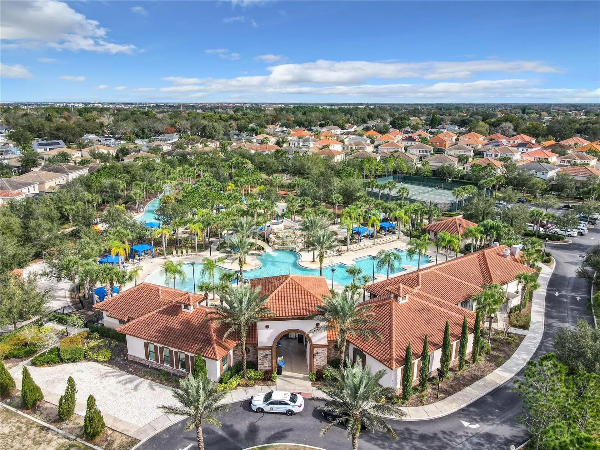 2125 Pine Oak Loop Davenport FL 33837