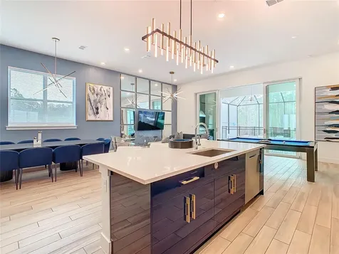 2125 Pine Oak Loop Davenport FL 33837