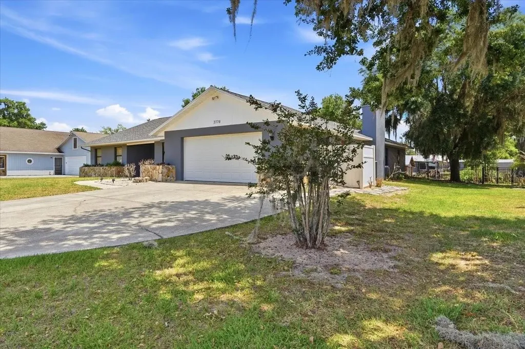 2770 Lake Pierce Drive Lake Wales FL 33898