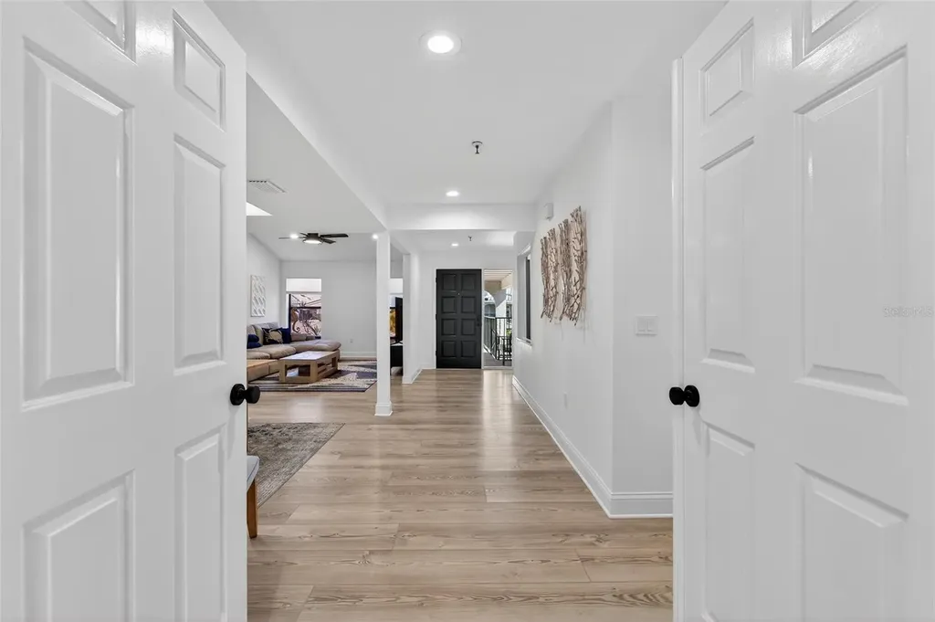 2155 Harbourside Drive Longboat Key FL 34228