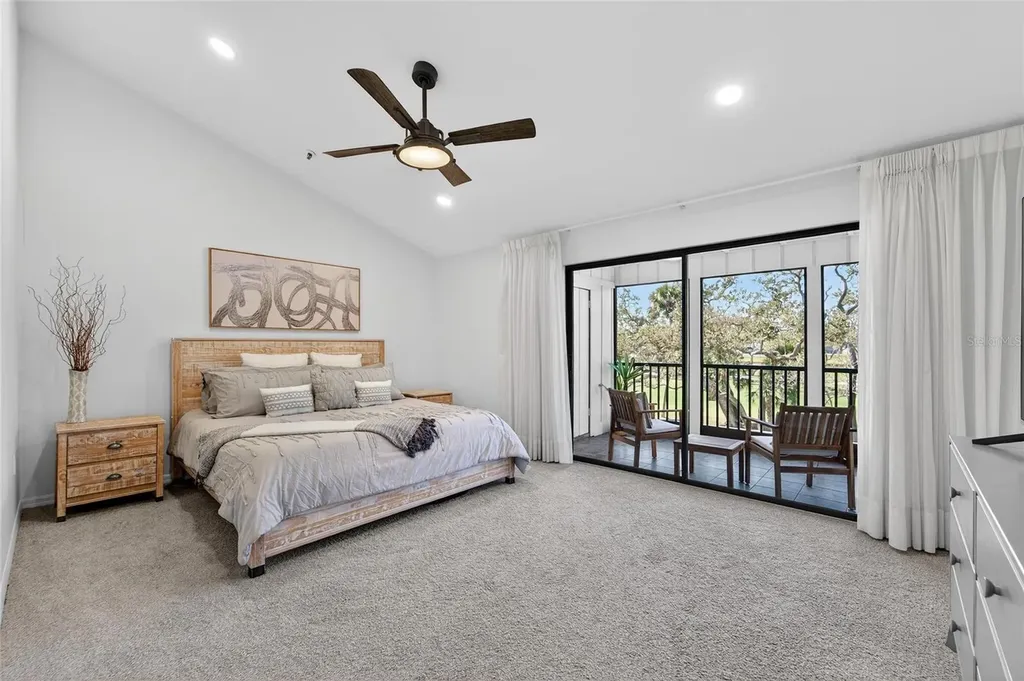 2155 Harbourside Drive Longboat Key FL 34228