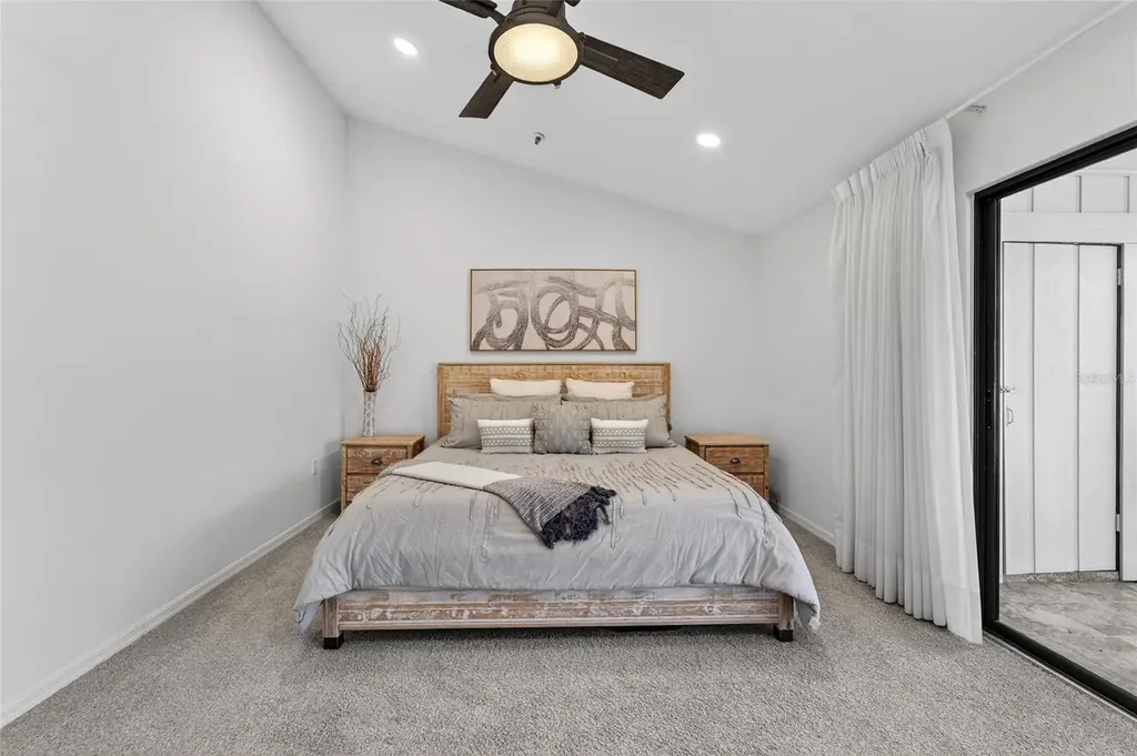 2155 Harbourside Drive Longboat Key FL 34228