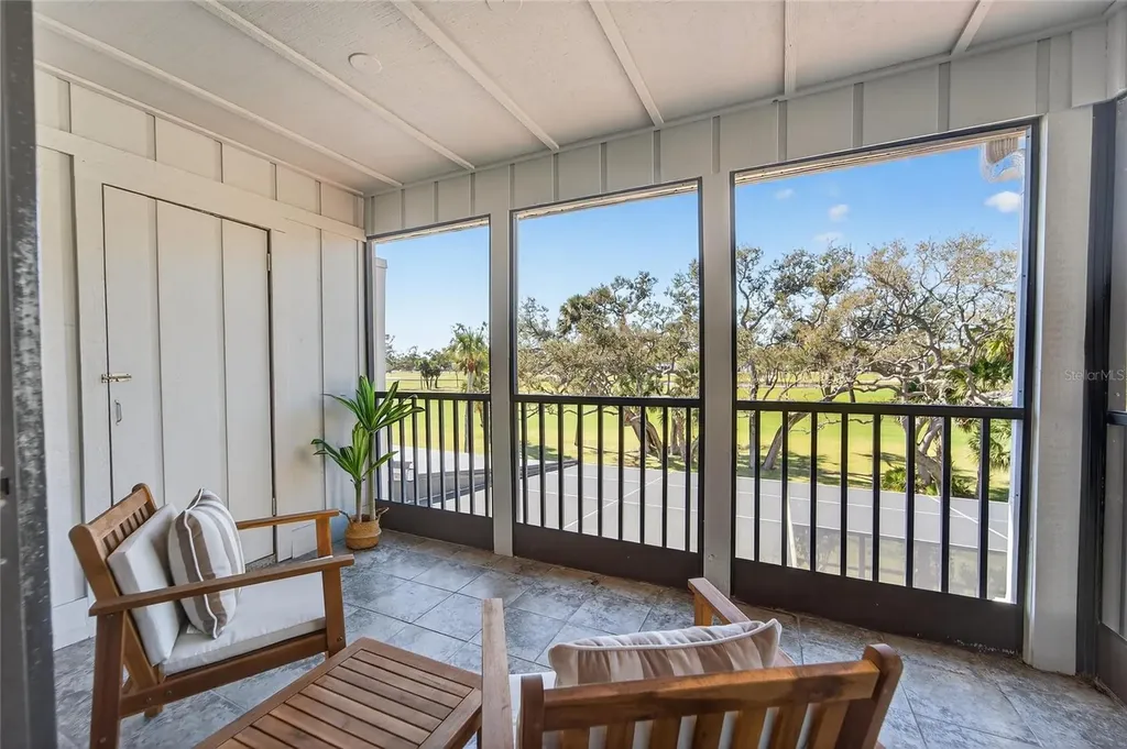 2155 Harbourside Drive Longboat Key FL 34228