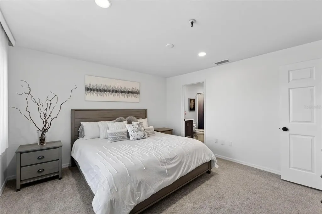 2155 Harbourside Drive Longboat Key FL 34228