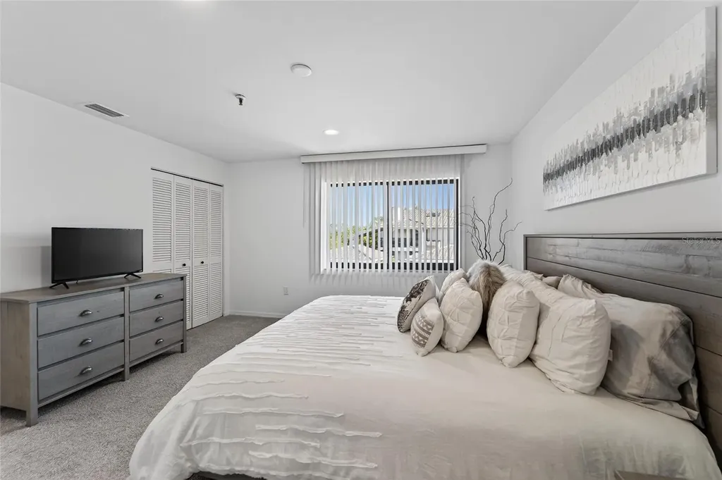 2155 Harbourside Drive Longboat Key FL 34228