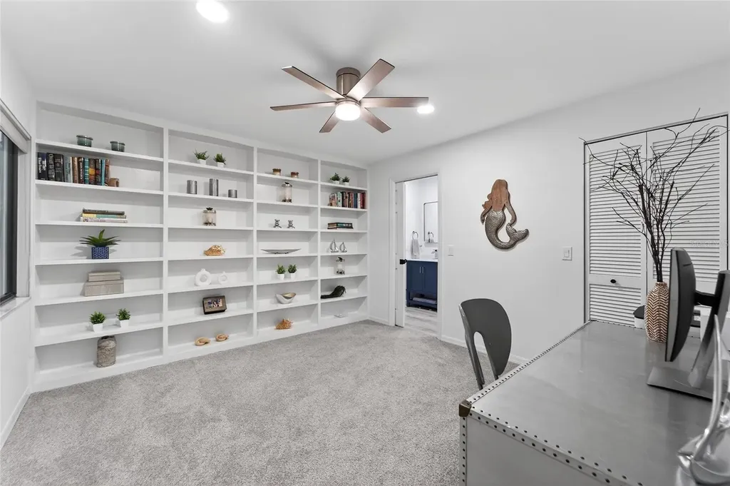 2155 Harbourside Drive Longboat Key FL 34228