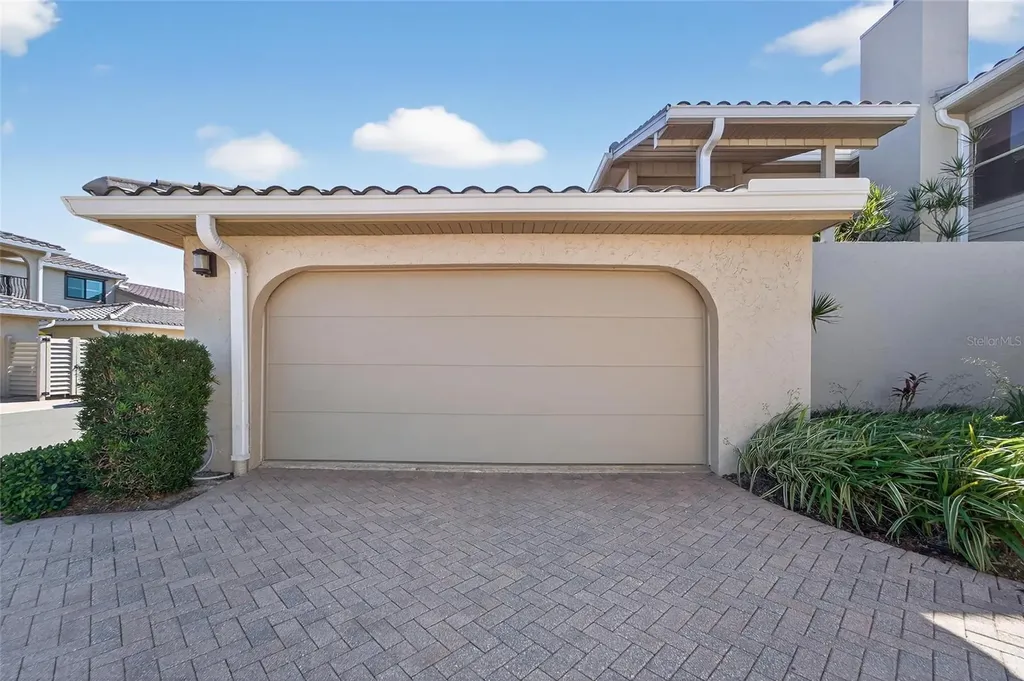 2155 Harbourside Drive Longboat Key FL 34228