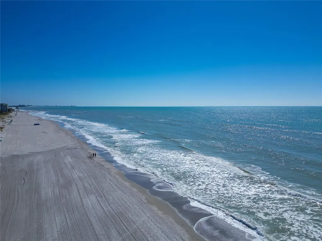 2155 Harbourside Drive Longboat Key FL 34228