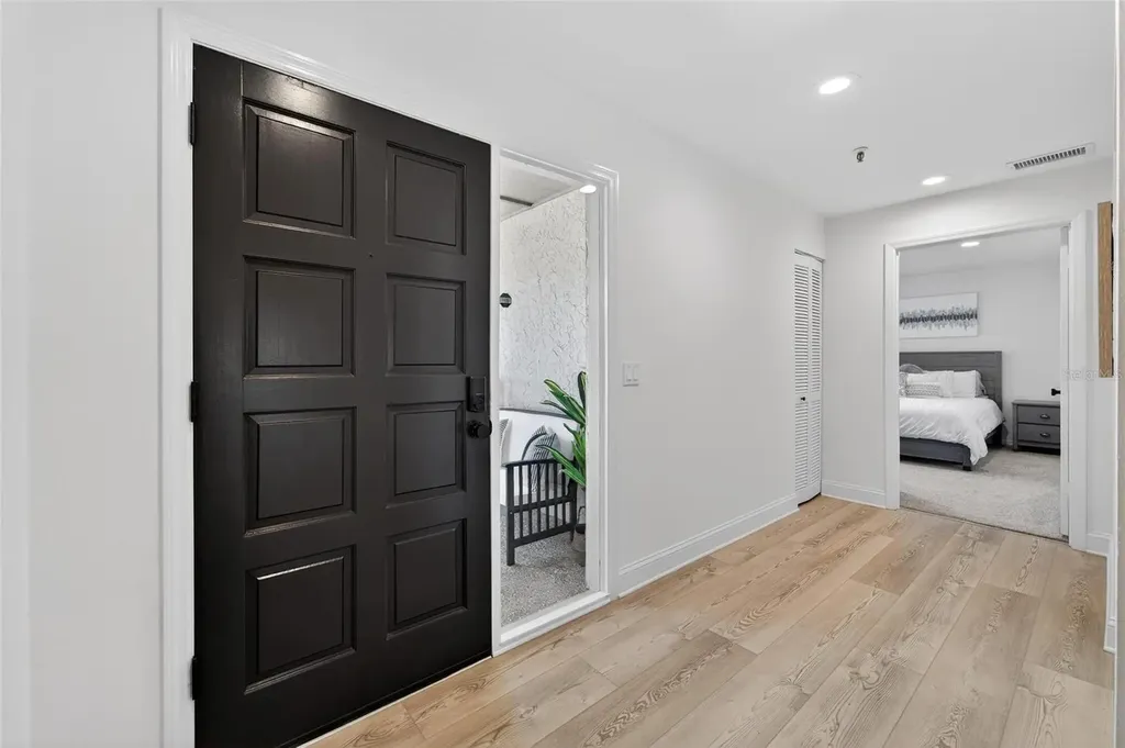 2155 Harbourside Drive Longboat Key FL 34228
