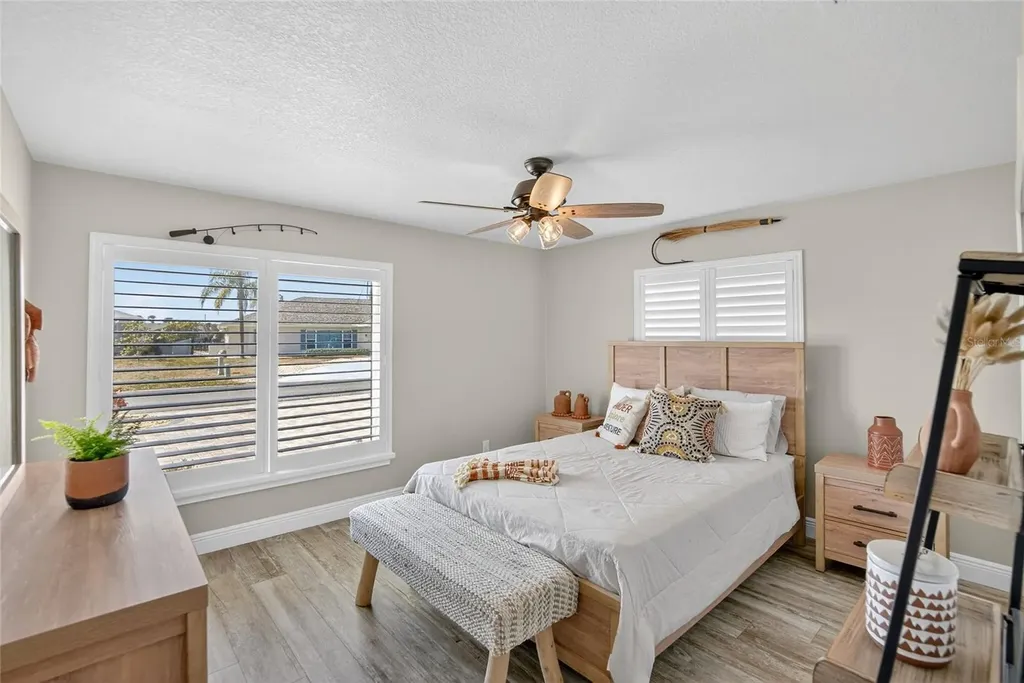 6404 Lake Sunrise Drive Apollo Beach FL 33572