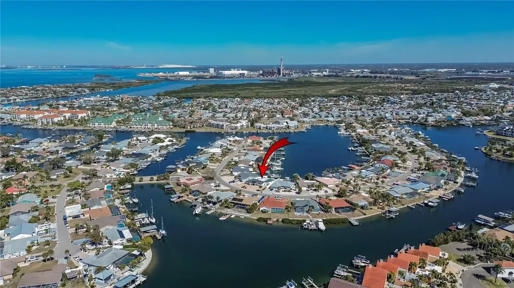 6404 Lake Sunrise Drive Apollo Beach FL 33572