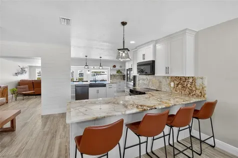 6404 Lake Sunrise Drive Apollo Beach FL 33572