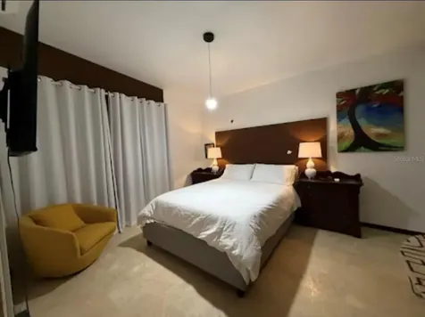 1 Beverly Hills San Juan PR 00926