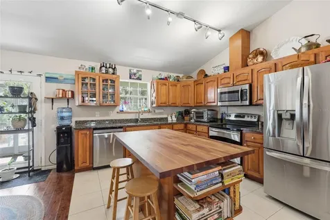 27471 NW 173rd Terrace Alachua FL 32615