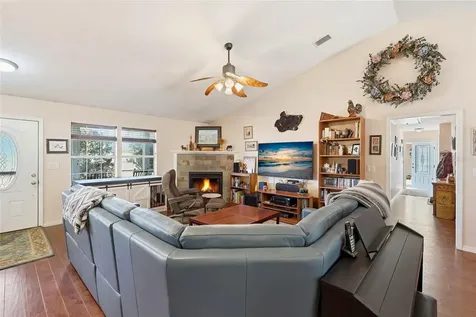 27471 NW 173rd Terrace Alachua FL 32615
