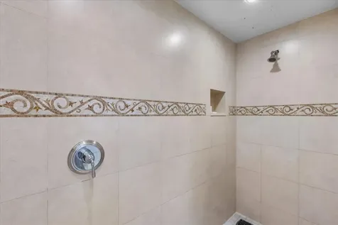 7593 Gathering Drive Reunion FL 34747