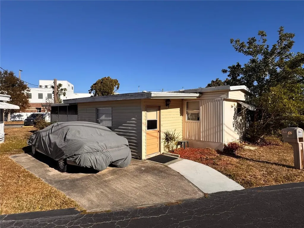 6720 Park Boulevard N Pinellas Park FL 33781