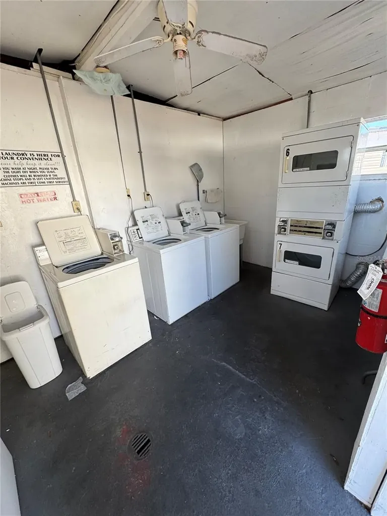 6720 Park Boulevard N Pinellas Park FL 33781