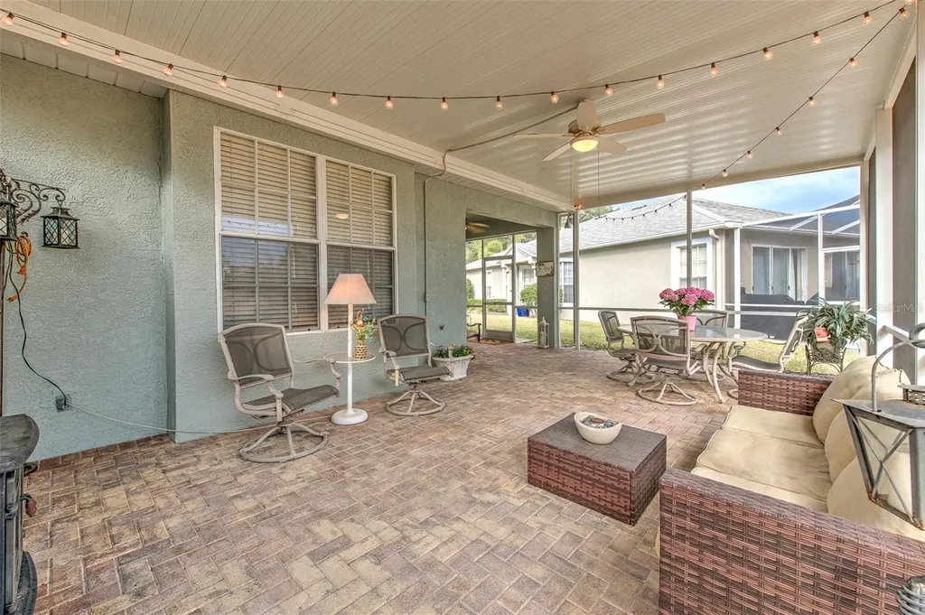 5734 Heronpark Place Lithia FL 33547