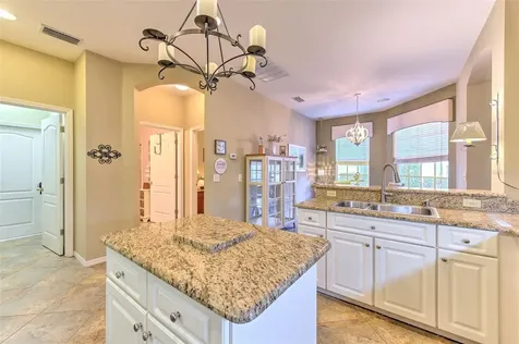 5734 Heronpark Place Lithia FL 33547