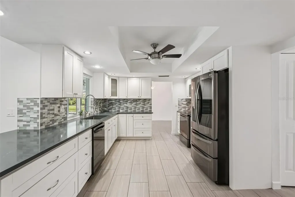 5385 Dominica Circle Sarasota FL 34233