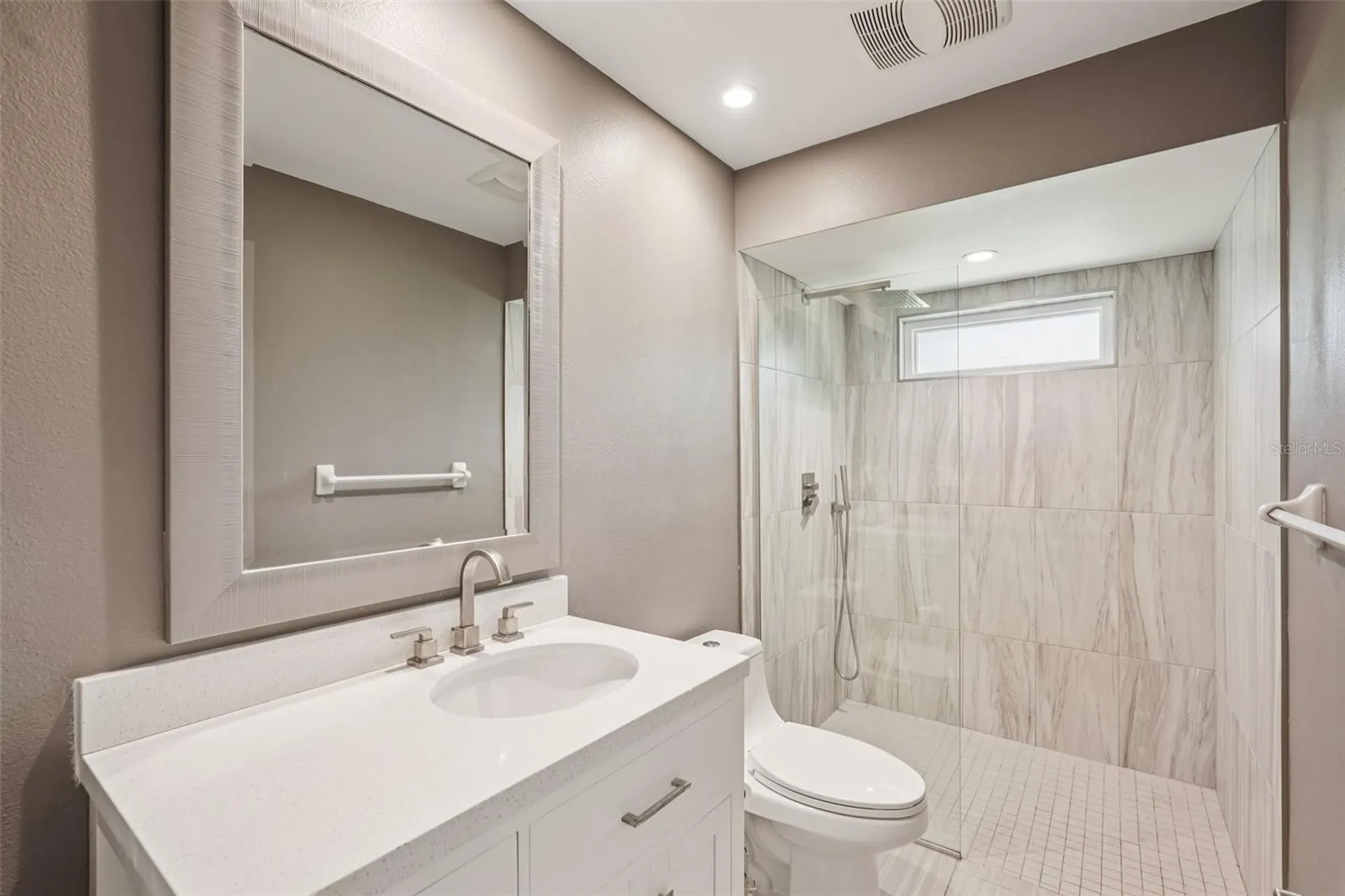 5385 Dominica Circle Sarasota FL 34233