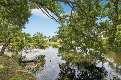 5385 Dominica Circle Sarasota FL 34233