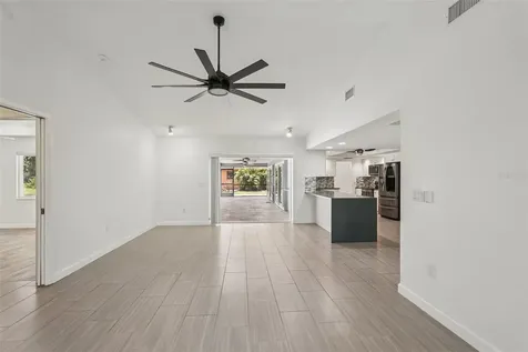 5385 Dominica Circle Sarasota FL 34233