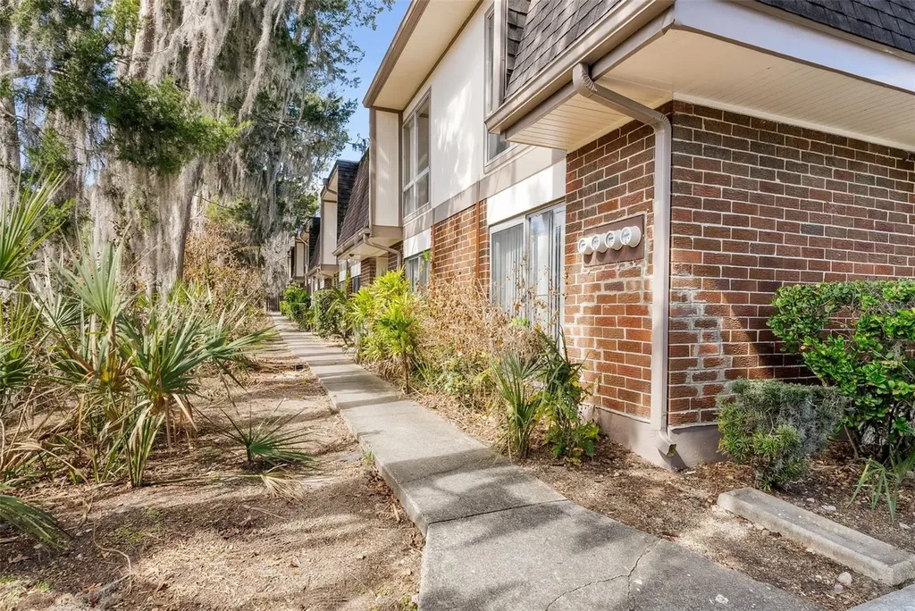 1700 SW 16th Court Gainesville FL 32608