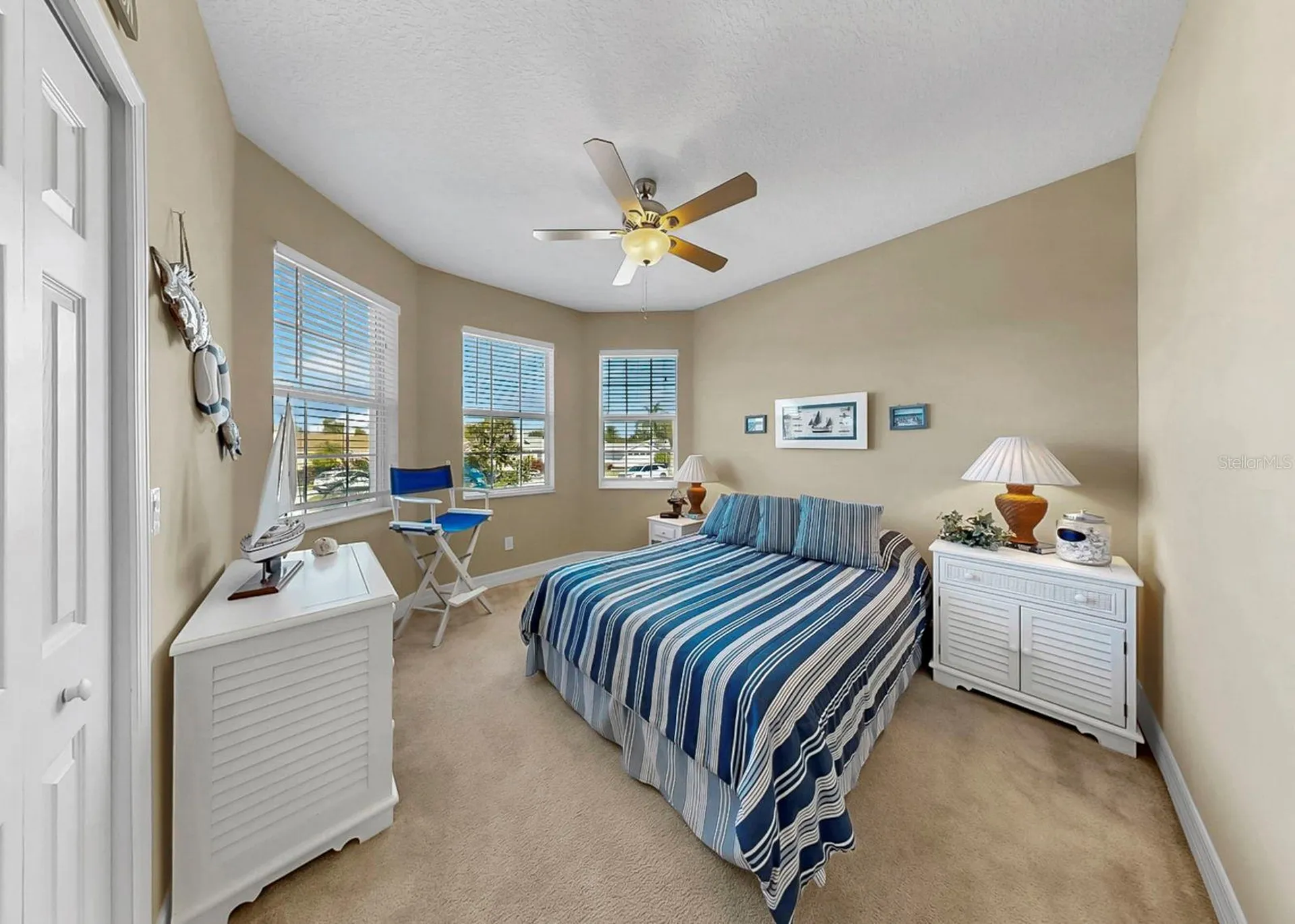 916 Spindle Palm Way Apollo Beach FL 33572