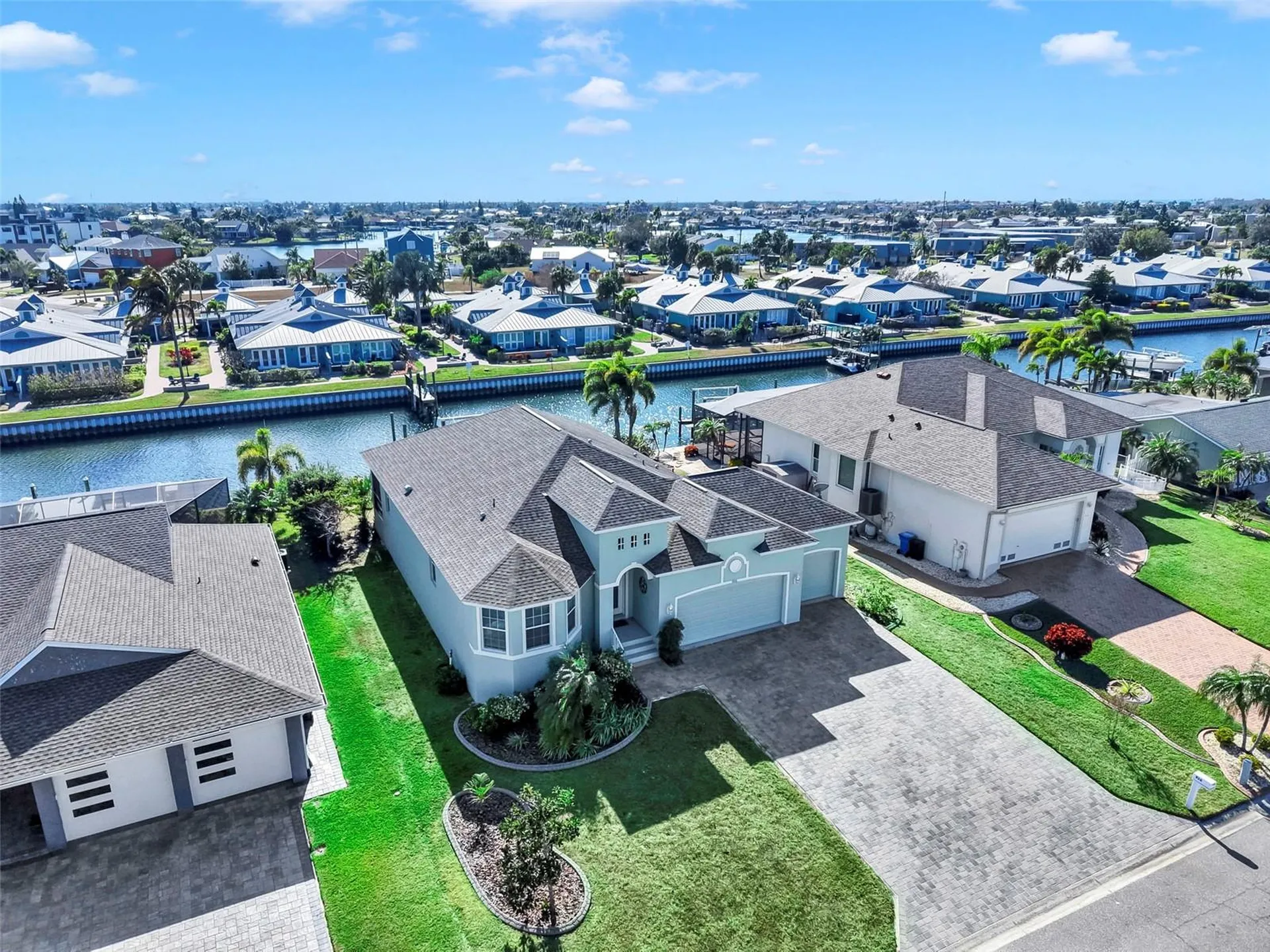 916 Spindle Palm Way Apollo Beach FL 33572