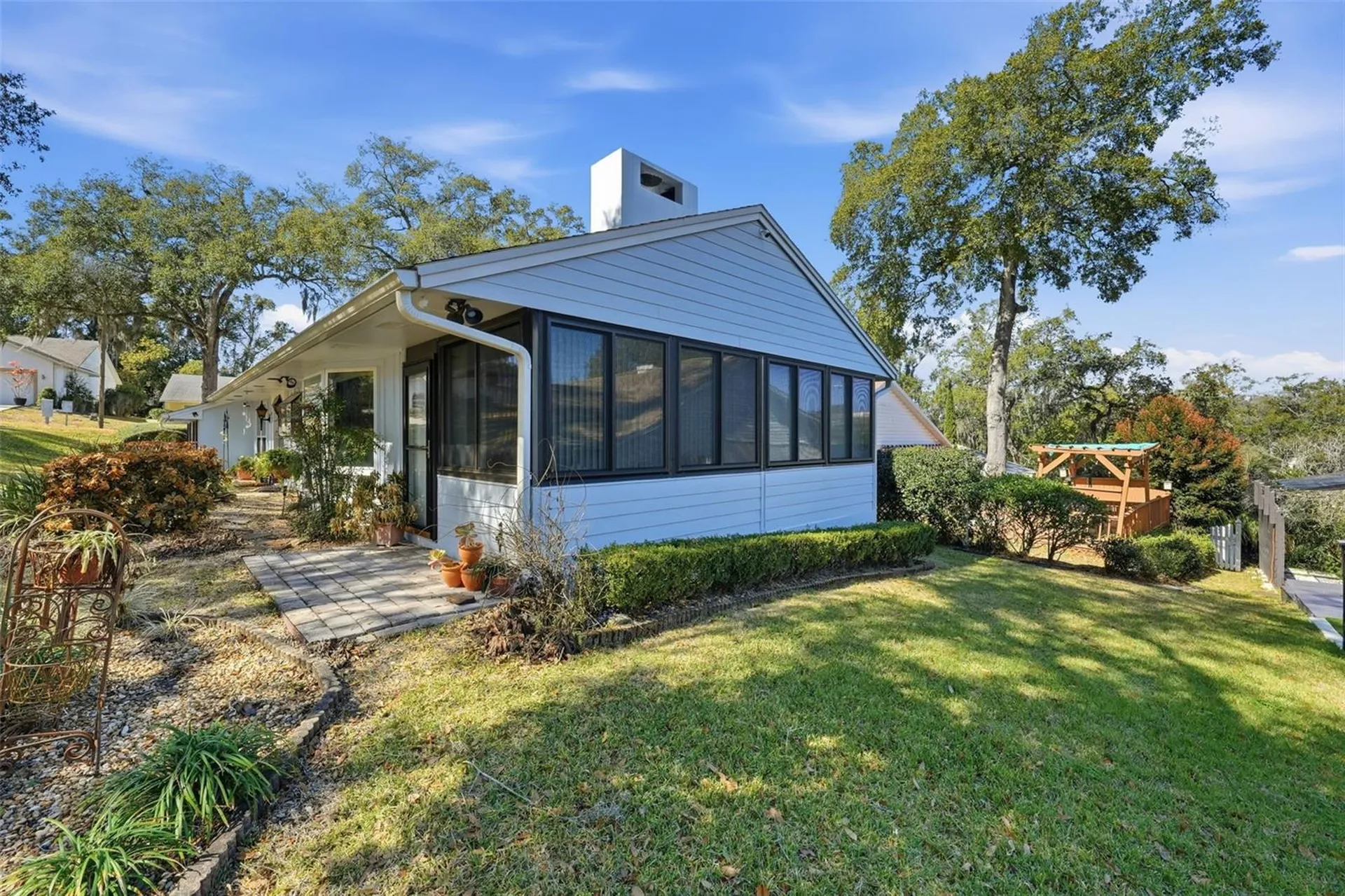 58 Townhill Drive Eustis FL 32726
