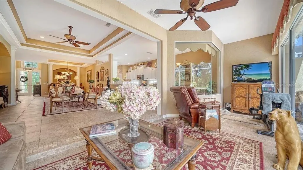 8183 Nice Way Sarasota FL 34238