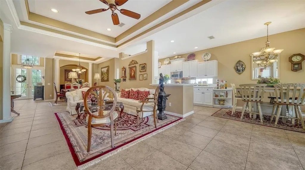 8183 Nice Way Sarasota FL 34238