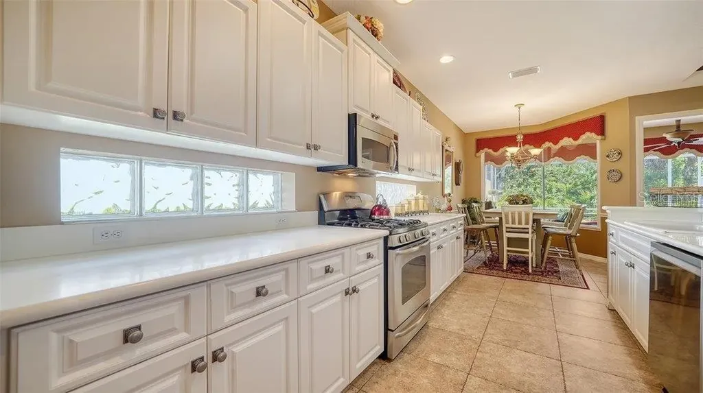 8183 Nice Way Sarasota FL 34238