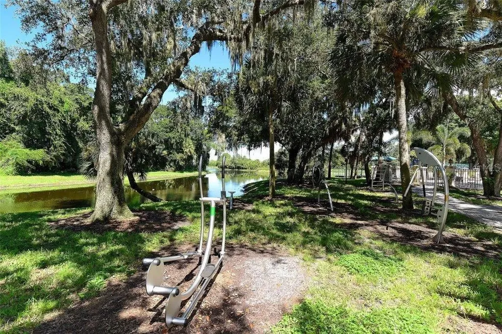 8183 Nice Way Sarasota FL 34238