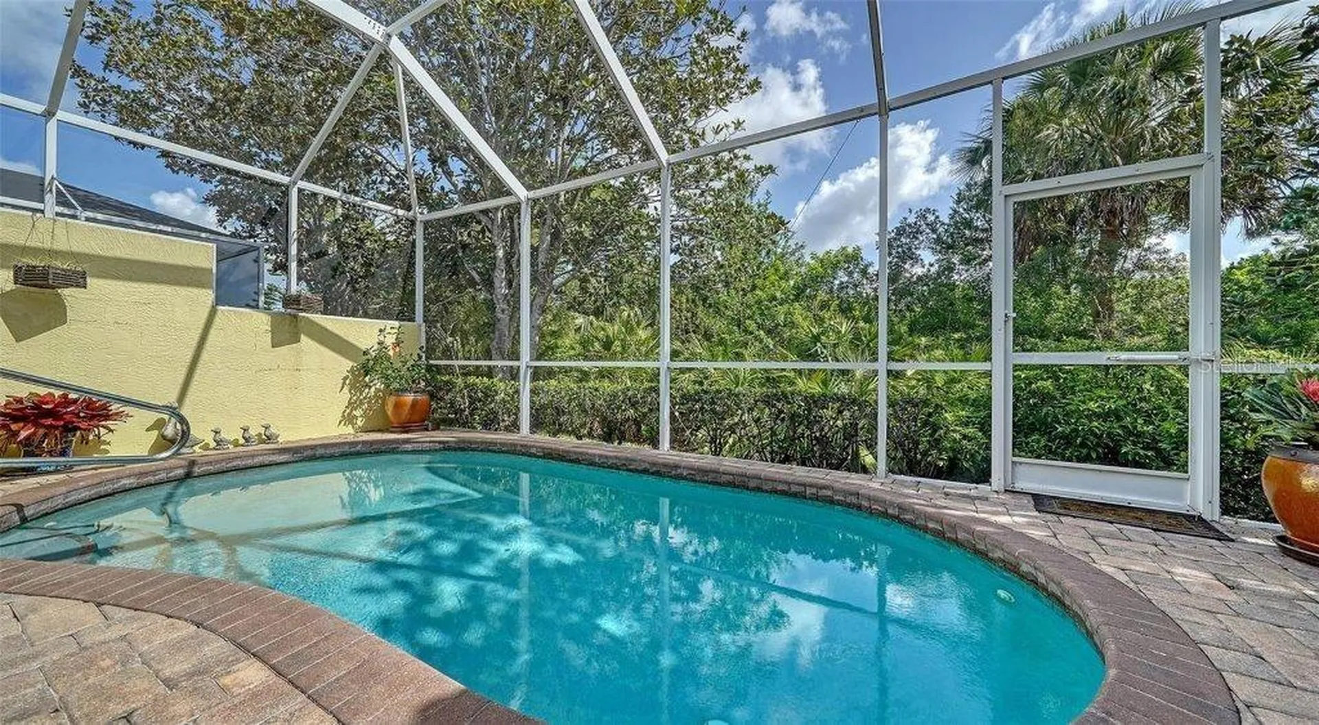 8183 Nice Way Sarasota FL 34238