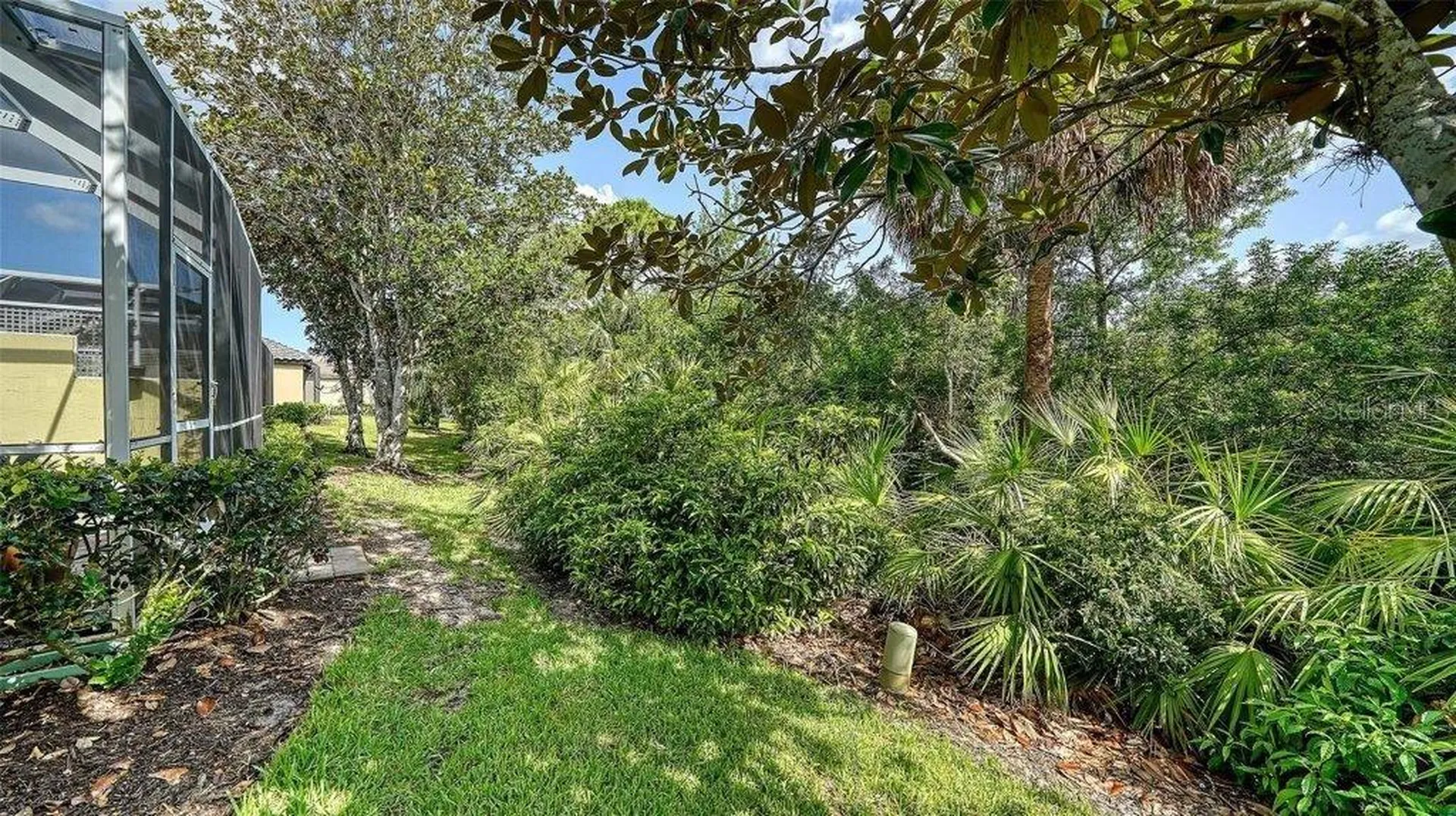 8183 Nice Way Sarasota FL 34238