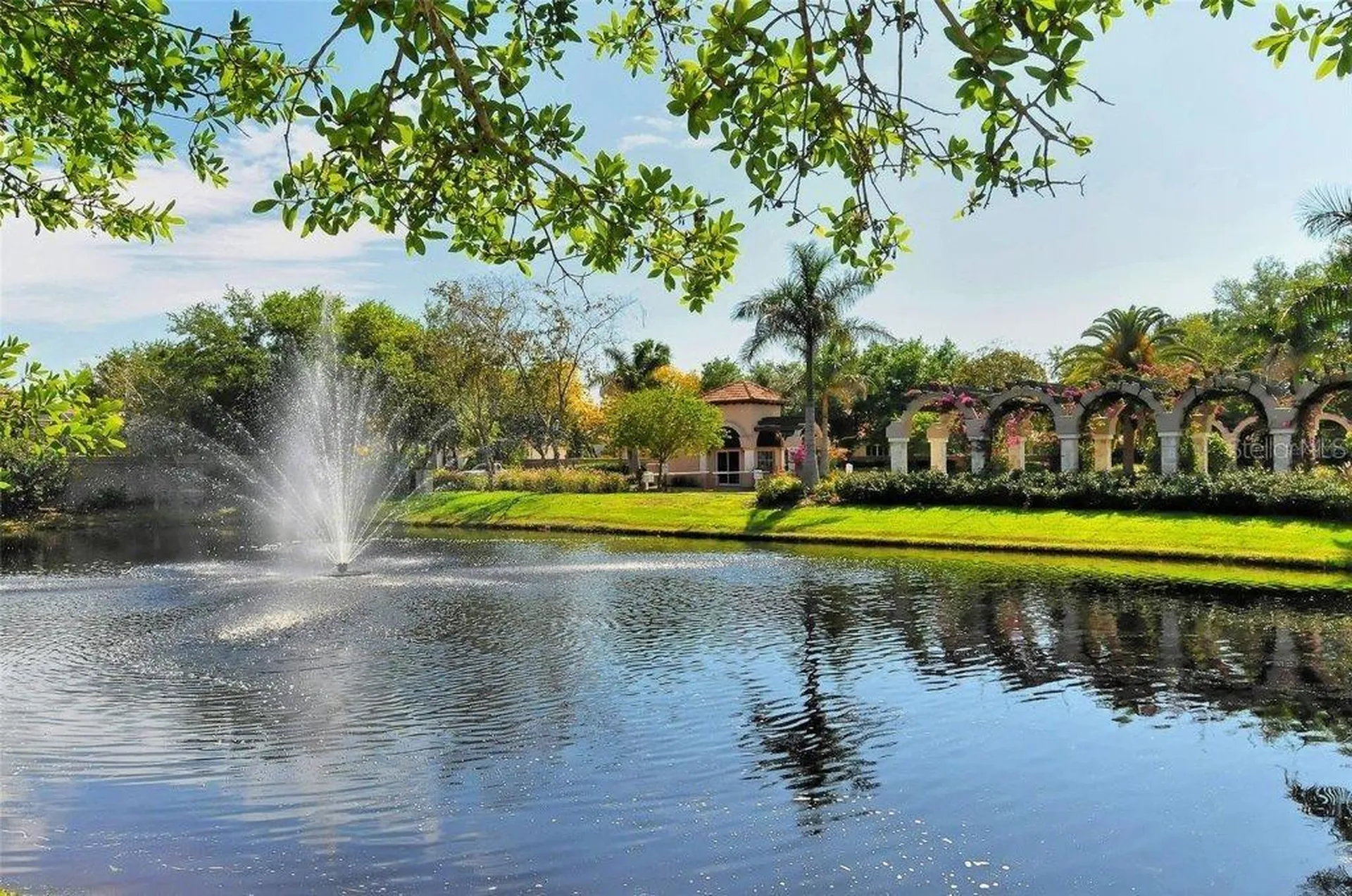 8183 Nice Way Sarasota FL 34238