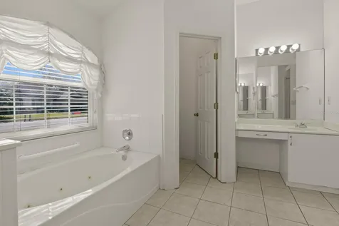 6248 38th Street E Bradenton FL 34203