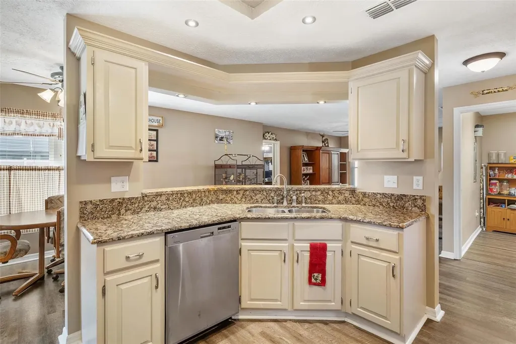 450 NE 55th Street Ocala FL 34479
