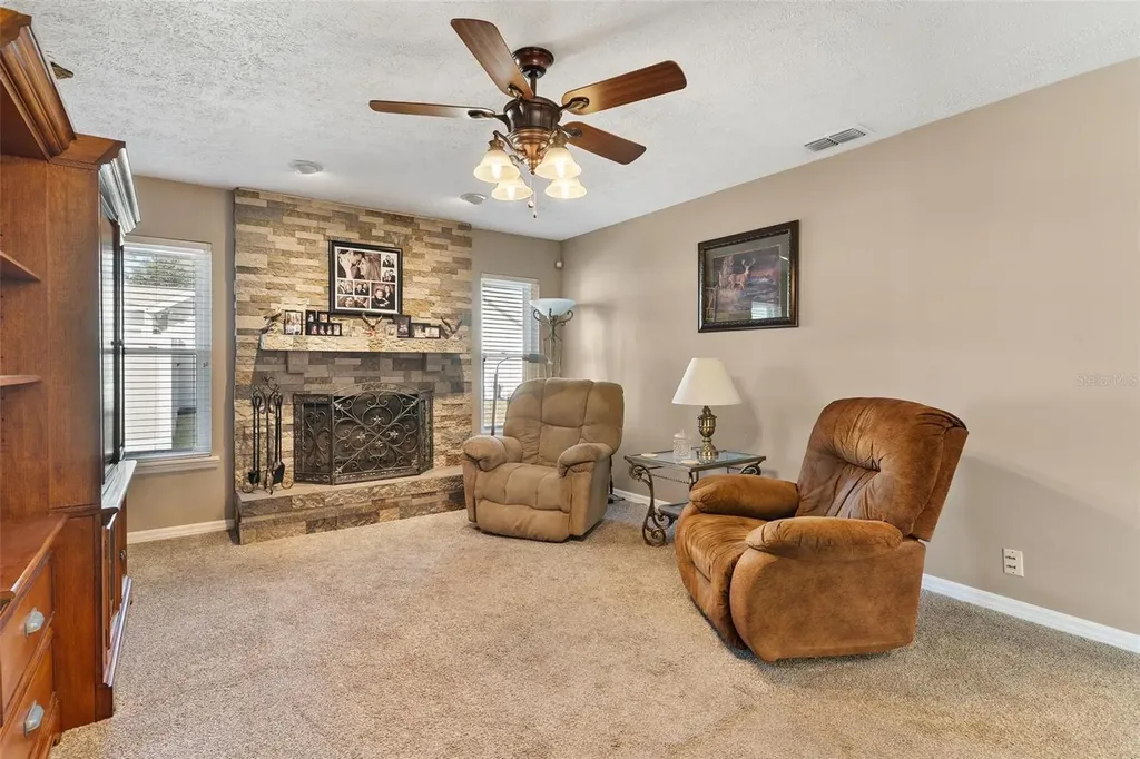 450 NE 55th Street Ocala FL 34479