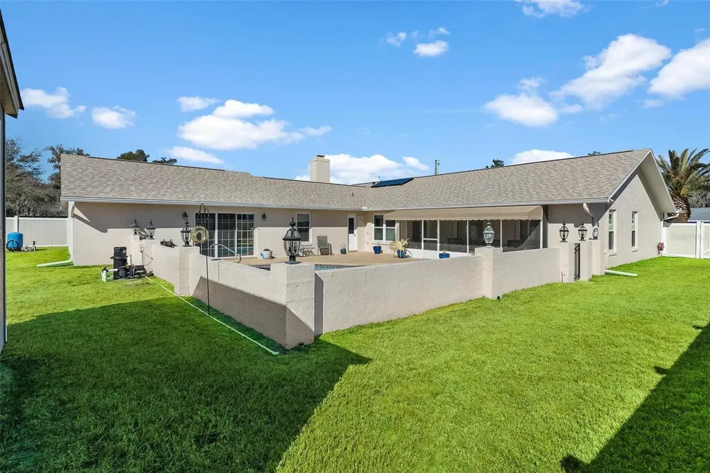 450 NE 55th Street Ocala FL 34479