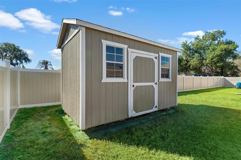 450 NE 55th Street Ocala FL 34479